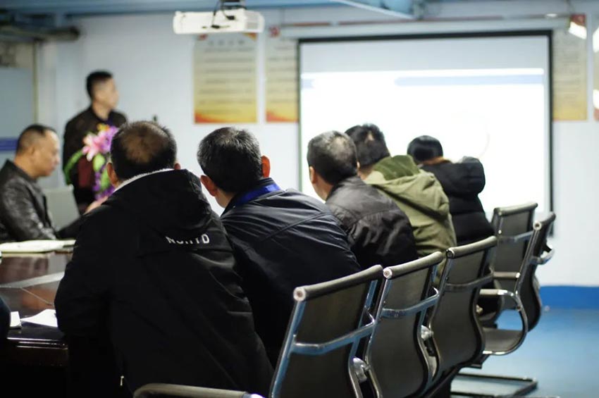 萬(wàn)達業(yè)研發(fā)、生產(chǎn)2020年度工作總結暨2021年度工作計劃專(zhuān)題會(huì )議